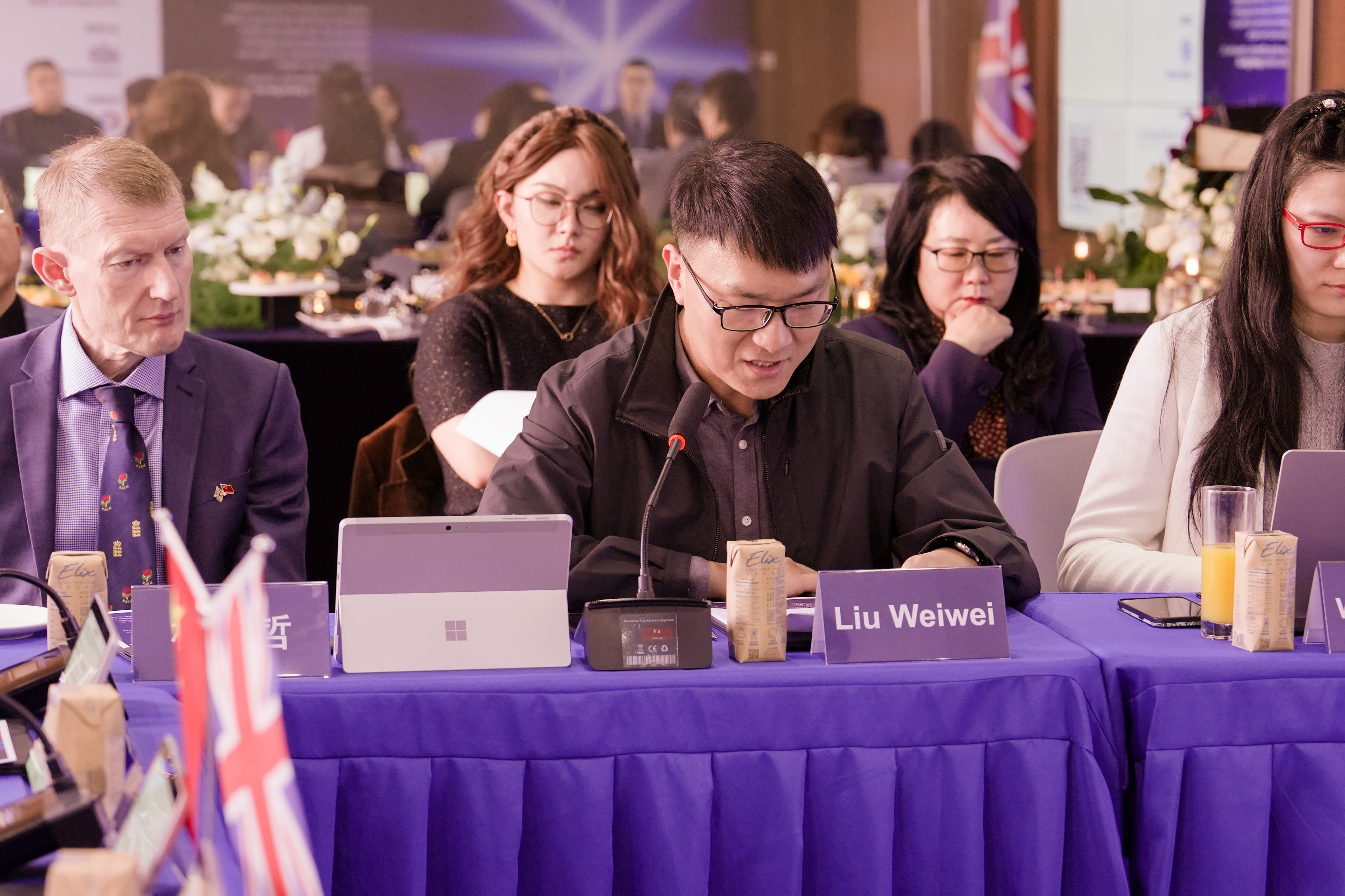 1763715379402766.jpg 4.jpg